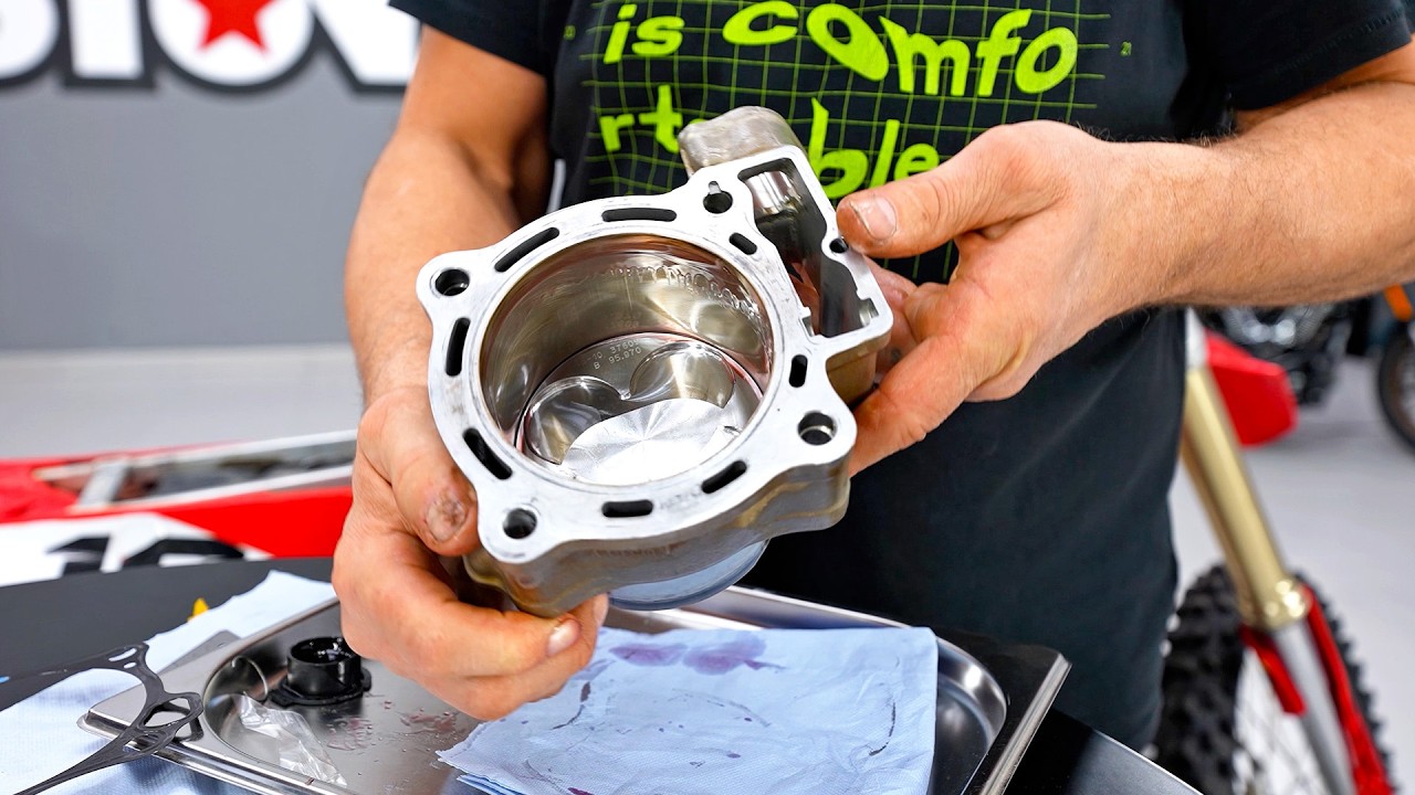 Замена Поршня Honda CRF450R