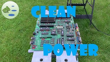 Retro Commodore Amiga 2000 motherboard clean and first time power up