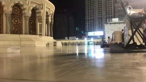 تلاوة لسورتي البلد والشرح للشيخ عبدالرحمن السديس من صلاة عشاء 1-11-1439