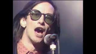 Immaculate Fools perform Immaculate Fools on Razzmatazz screenshot 5