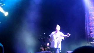 PIL (Public Image Limited) - Rise (Lokerse Feesten 09-08-2012)