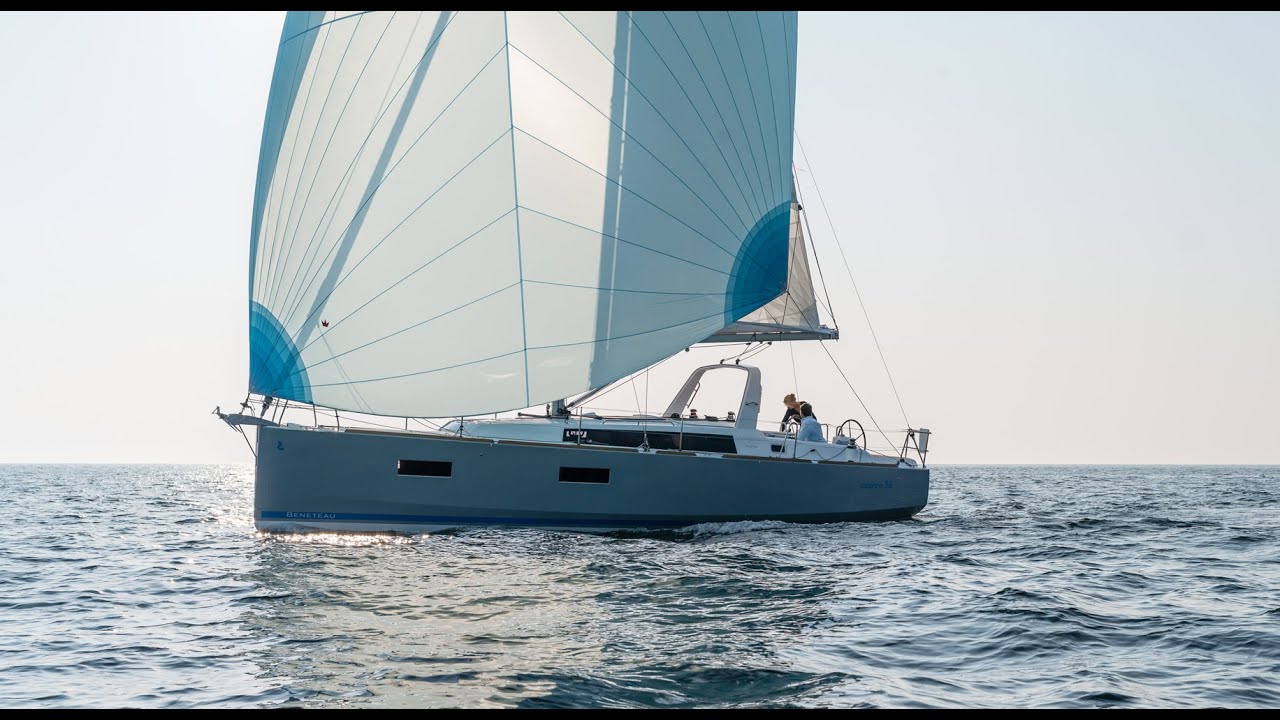 Oceanis 38 by Beneteau