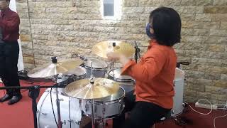 Video thumbnail of "Glory Glory Haleluya (Drum on site)"