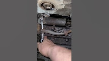 🔧6-Point Box End Ratcheting Wrench Set Is Handy In This Spot!  📸Tobatech #shorts