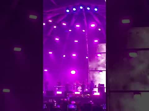 زى مانتي يا ناسي وعدك عمرو دياب حفلة المنارة ٢٠٢٢