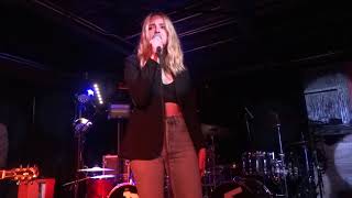 Katelyn Tarver  'Love Me Again' (Live in Las Vegas 101919)