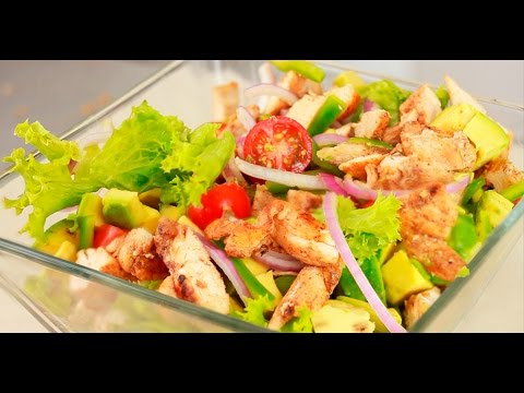 Ensalada de pollo y aguacate