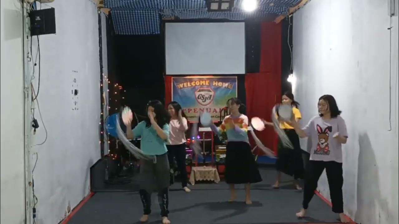 [ Gen Dove ] Bangkit Dan Bersinar Tamborine Dance YouTube