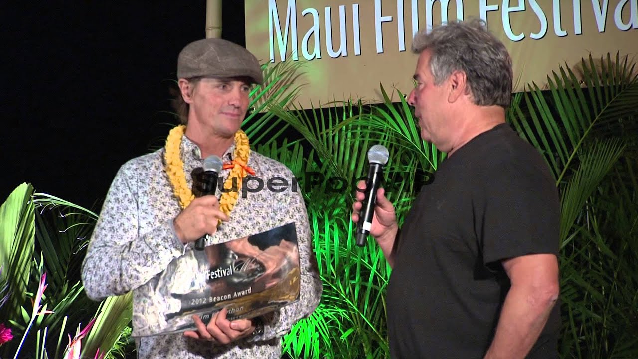 Tim Bonython receives 2012 Beacon Award at Celestial Cine...