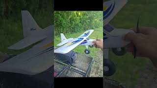 This RC plane is TOO easy to fly #rcplane #flying #shorts