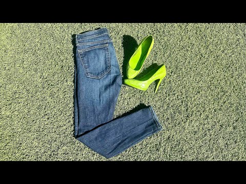 ASMR green pumps and jeans