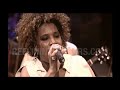 Capture de la vidéo Macy Gray • “Sexual Revolution”/“I Try” • Live 1999 [Reelin' In The Years Archive]