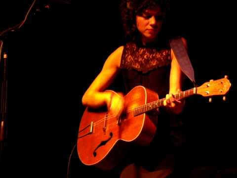 Carrie Rodriguez sings Lucinda Williams' "Steal Your Love"