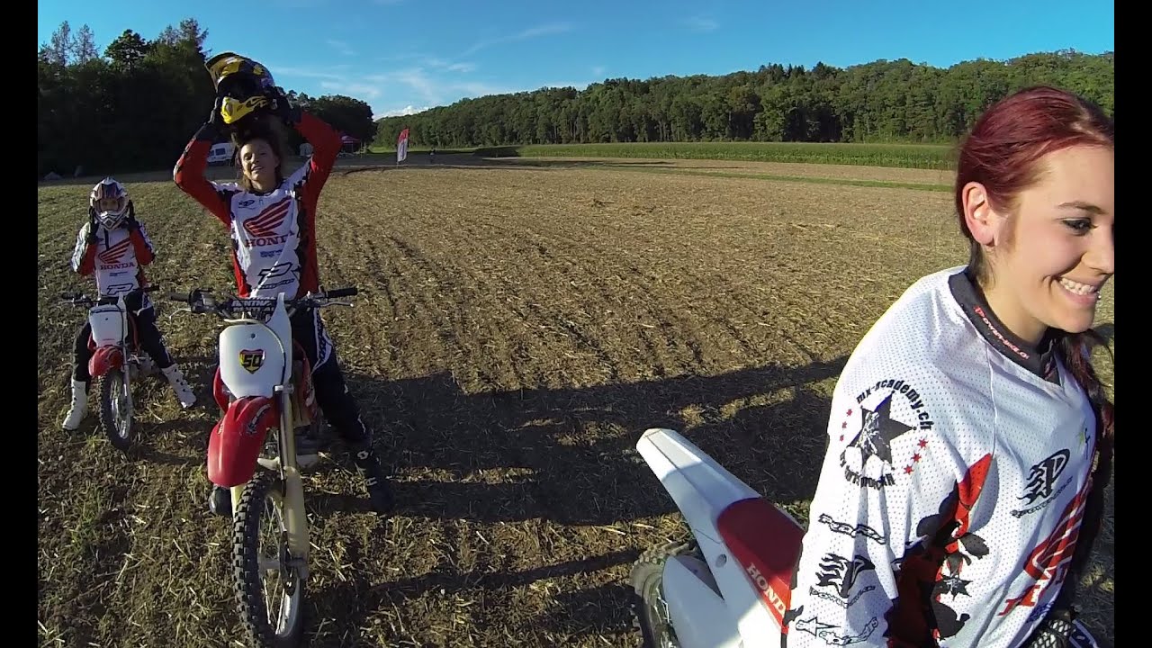 Motocross Frauen | MX-Academy #motocross #motocrossgirl #motorrad #dirtbike #mxacademy #mx