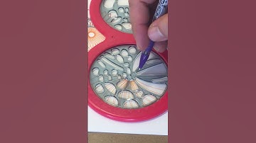 Creating amazing Spirograph designs with pens and paper #trending #satisfying #spirograph #art