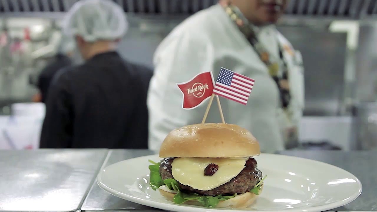 World Burger Tour จาก Hard Rock Cafe Chiang Mai (Spoon&Fork 4th Anniversary)