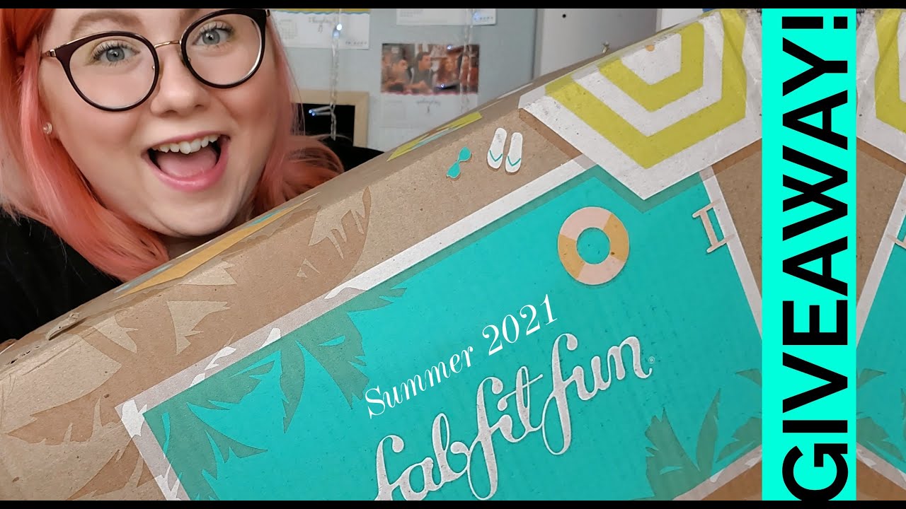 FabFitFun Summer 2021 Unboxing and **GIVEAWAY**