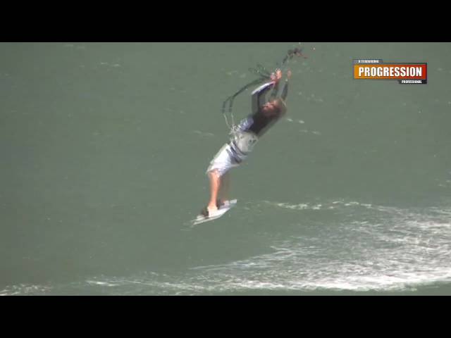 Aaron Hadlow - Front Mobe 2 Blind - Kiteboarding Professional