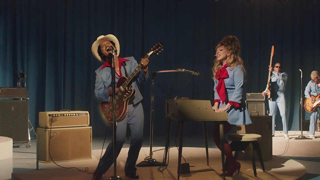 Lady Gaga, Bruno Mars - Die With A Smile (Official Music Video) 1 hour loop Lady Gaga, Bruno Mars - Die With A Smile (Official Music Video) 1 hour loop