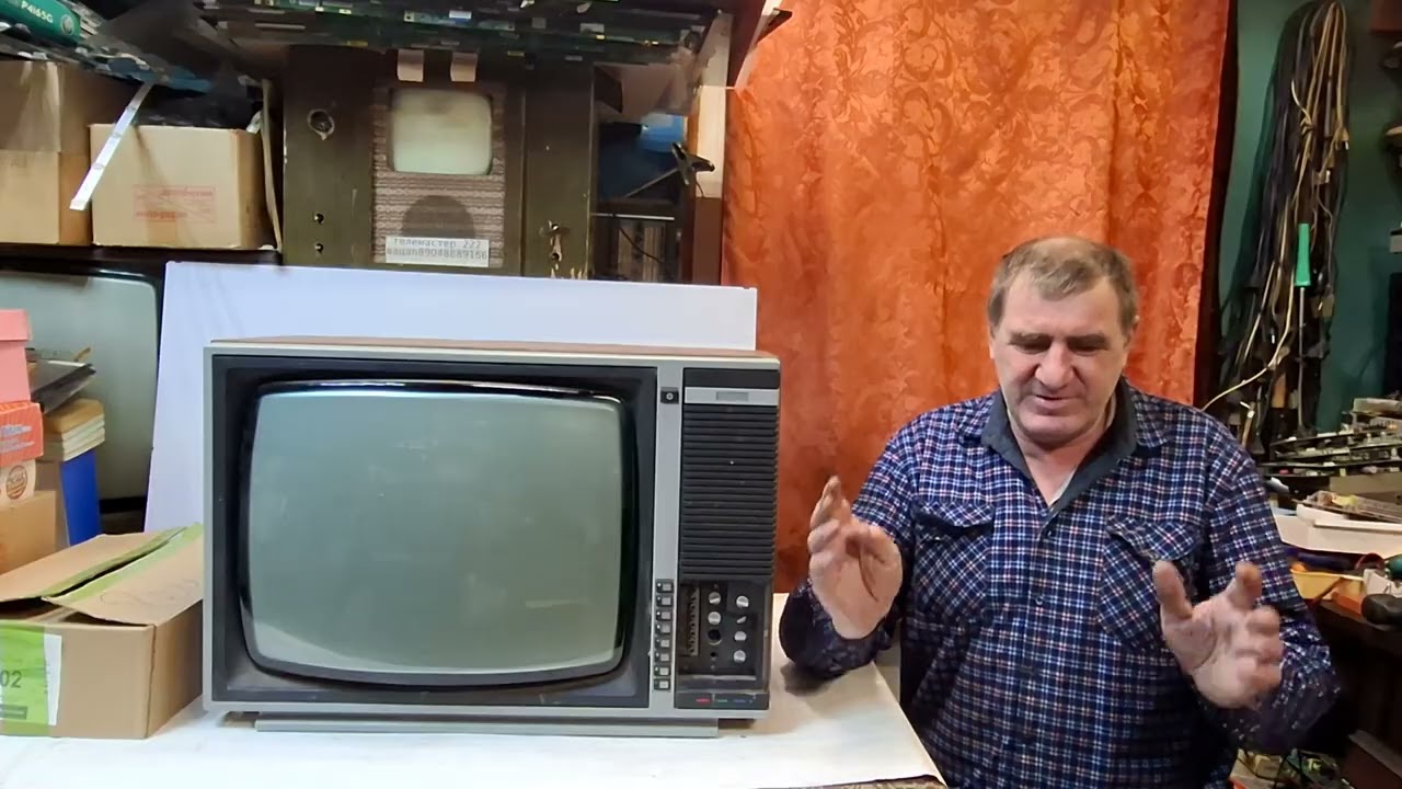 Как  в 90-е собирали телевизоры из запчастей.