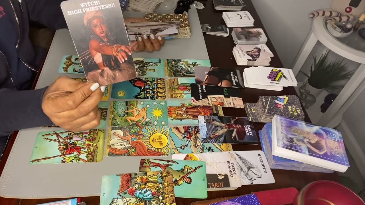 PISCES ♓️ THE KARMIC THINKS YOUR A WITCH 🧙🏽‍♀️.. B’CAUSE THEY WANT U BACK. pisces #tarot #witch