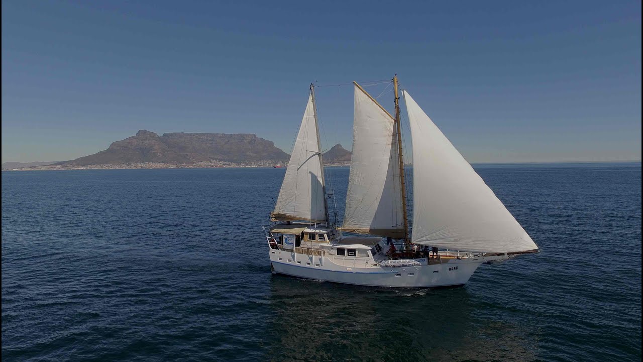 Yacht Boaz Expeditions