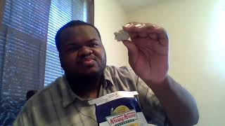 Krispy Kreme Lemon Glazed Blueberry Cruller REVIEW!!! (Limited Edition)