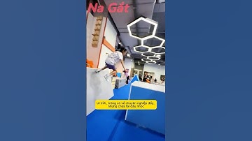 Cô Bé Nhà Quê Bị Khinh Thường Khi Vượt Chướng Ngại Vật – Và Cái Kết Bất Ngờ.