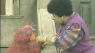 Sesame Street Episode 2228 (Street scenes) PART 1/2