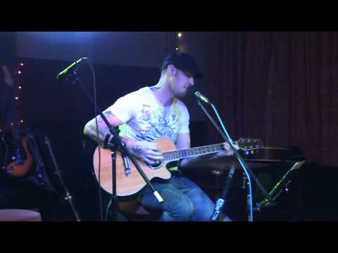 Matt Boughton "use somebody" cover live