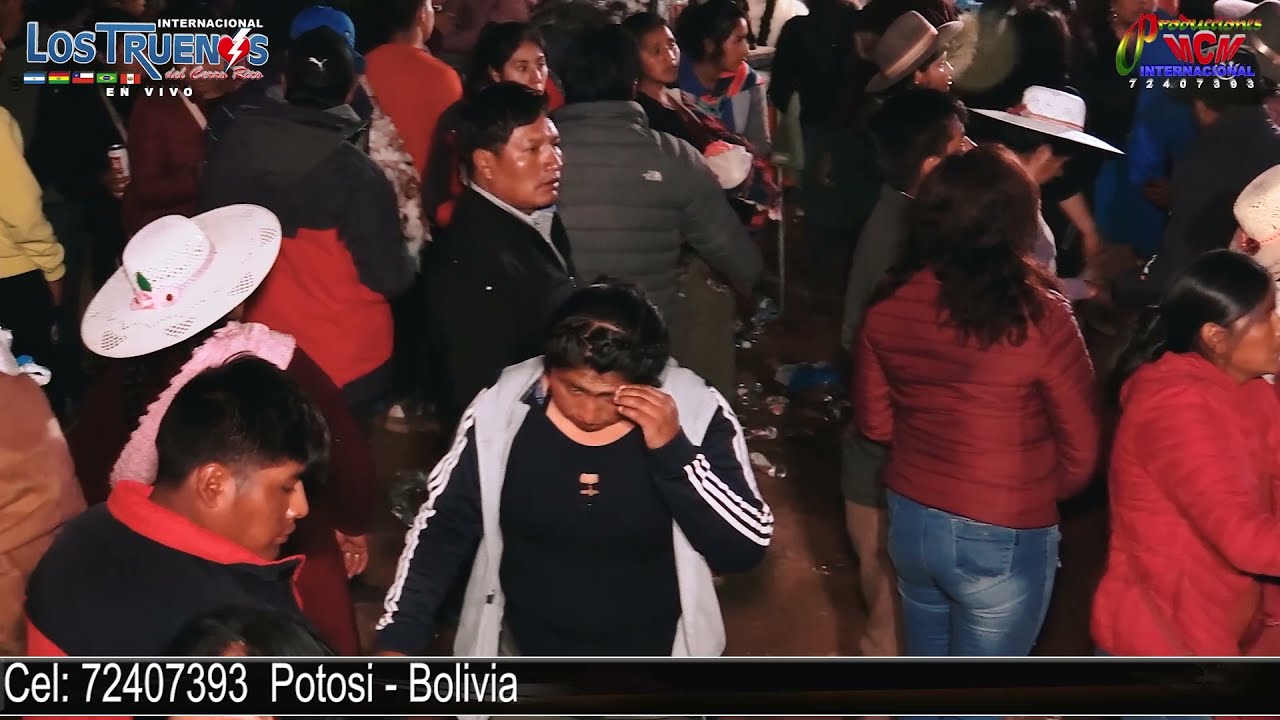 LOS TRUENOS - MIX HUAYÑOS (EN VIVO CHULLCHUCANI 2021)