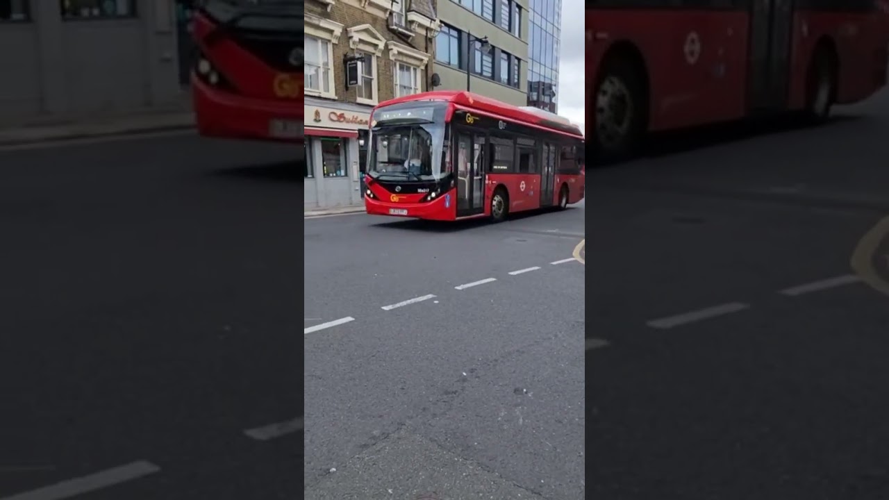 SEe217 deadrunning towards Leamouth for route D3