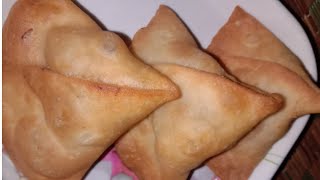 Aloo Samosa | Potato samosa | homemade || with easy tips and tricks | lockdown recipe