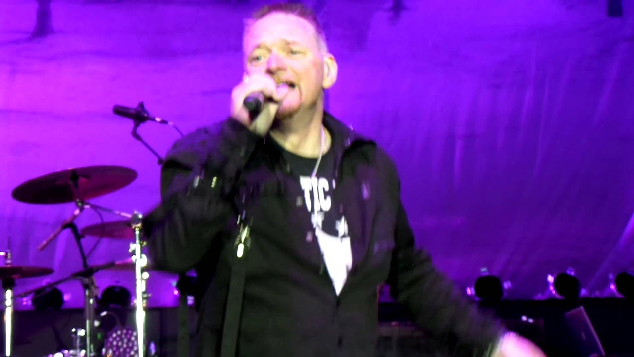 Avantasia - Scales of Justice (Chile 2013) - YouTube