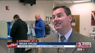 Early voters filing into election offices in Douglas, Sarpy counties
