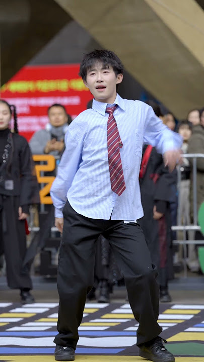 🇰🇷K-pop In Public - Apink 'Dumhdurum(덤더럼)'