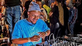 Ngyozama (feat. Sykes, Young Stunna, Nkosazana Daughter, Tracy & Thatohatsi)