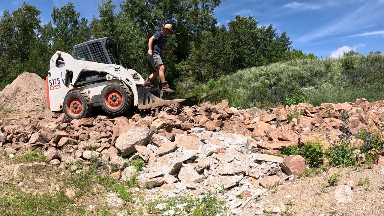 10000 Rocks Covering 10,000 Rocks with Soil at the Backyard Golf Course Build - YouTube