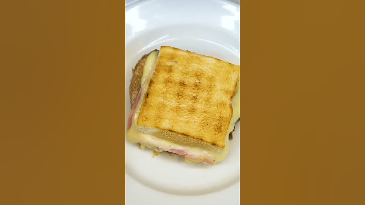 This is Portugal's most iconic sandwich, the Francesinha. #Francesinha #sandwich #Portugal
