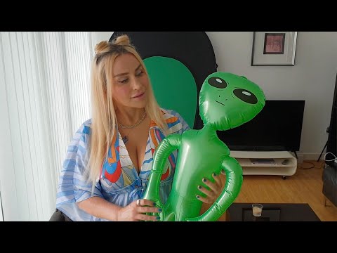 Starry Eyed Woman Claims To Be In Love With Alien