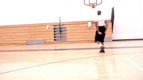 Dre Baldwin: Behind Back 2-Step Crossover Pullup Jumpshot Pt. 1 | Derrick Rose Scoring Tips