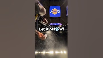 LeBron James brings his signature pregame routine to the Bay for #NBAXmas! 👑❄️|#Shorts