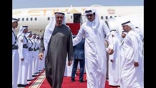 HH the Amir Leads Well-Wishers to Welcome UAE President