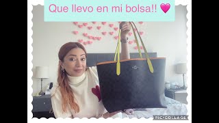 Que llevo en mi bolsa...!!! Nuestro video favorito....