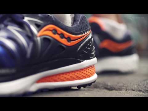 saucony hurricane team 2016