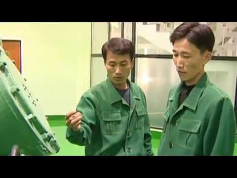 Oxygen Factory Staff Ensure Smooth and Quality Production кндр фото