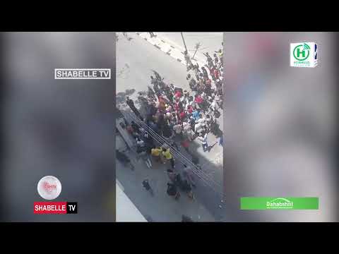 Daawo Ciidanka Dowladda Oo Rasaas La Dhacaya Dibadbaxayaasha Ka Xun Xariga Sheegoow