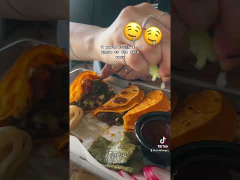 Video thumbnail: MUST TRY TACOS IN SAN FRANCISCO #food