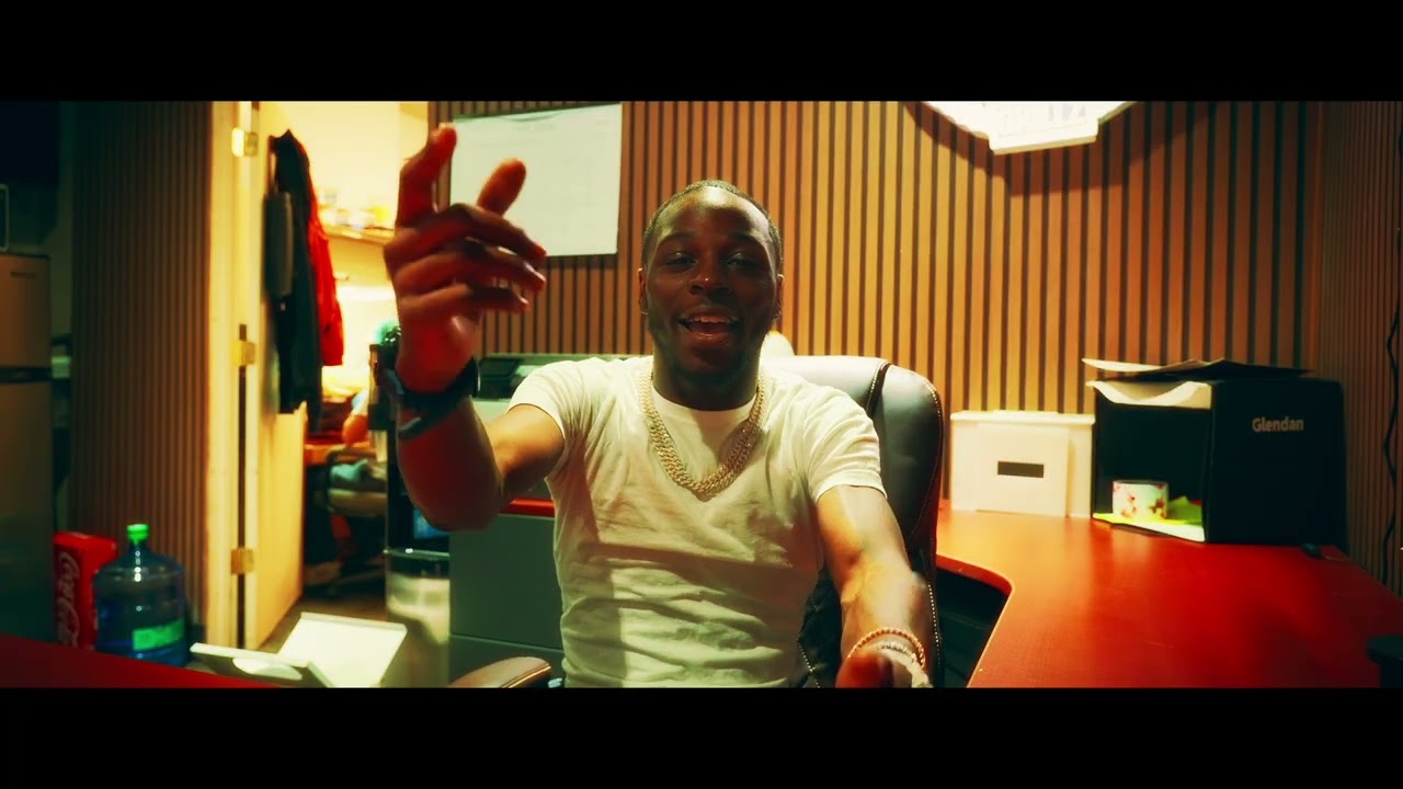 Guarda LOR TYY - DIFFERENT BREED (OFFICIAL MUSIC VIDEO) Shot By @jayboog777 su YouTube Guarda LOR TYY - DIFFERENT BREED (OFFICIAL MUSIC VIDEO) Shot By @jayboog777 su YouTube