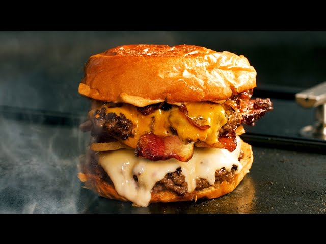 Classic Bacon Cheeseburger - Simply Delicious